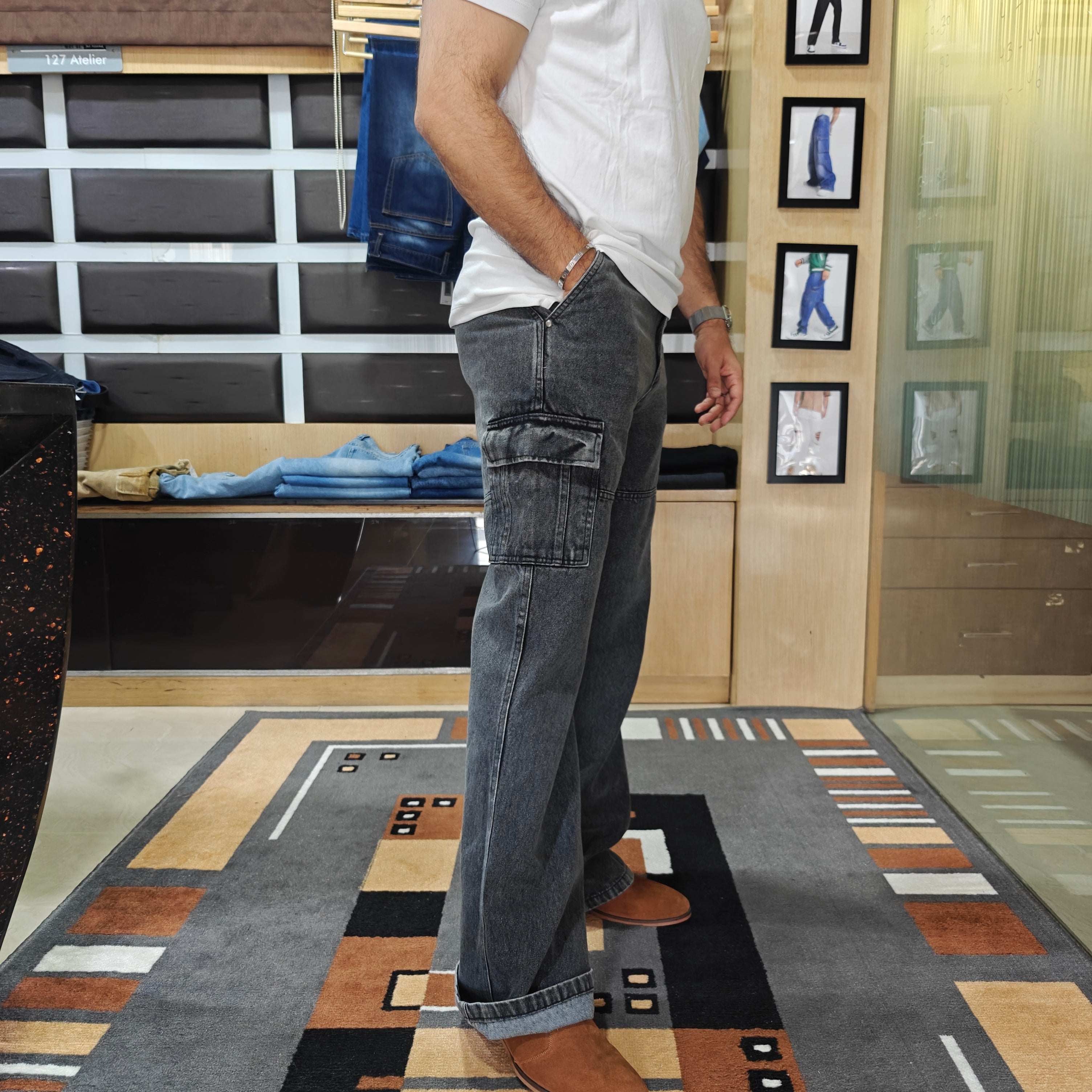 Shadow Black Vintage Cargo Jeans