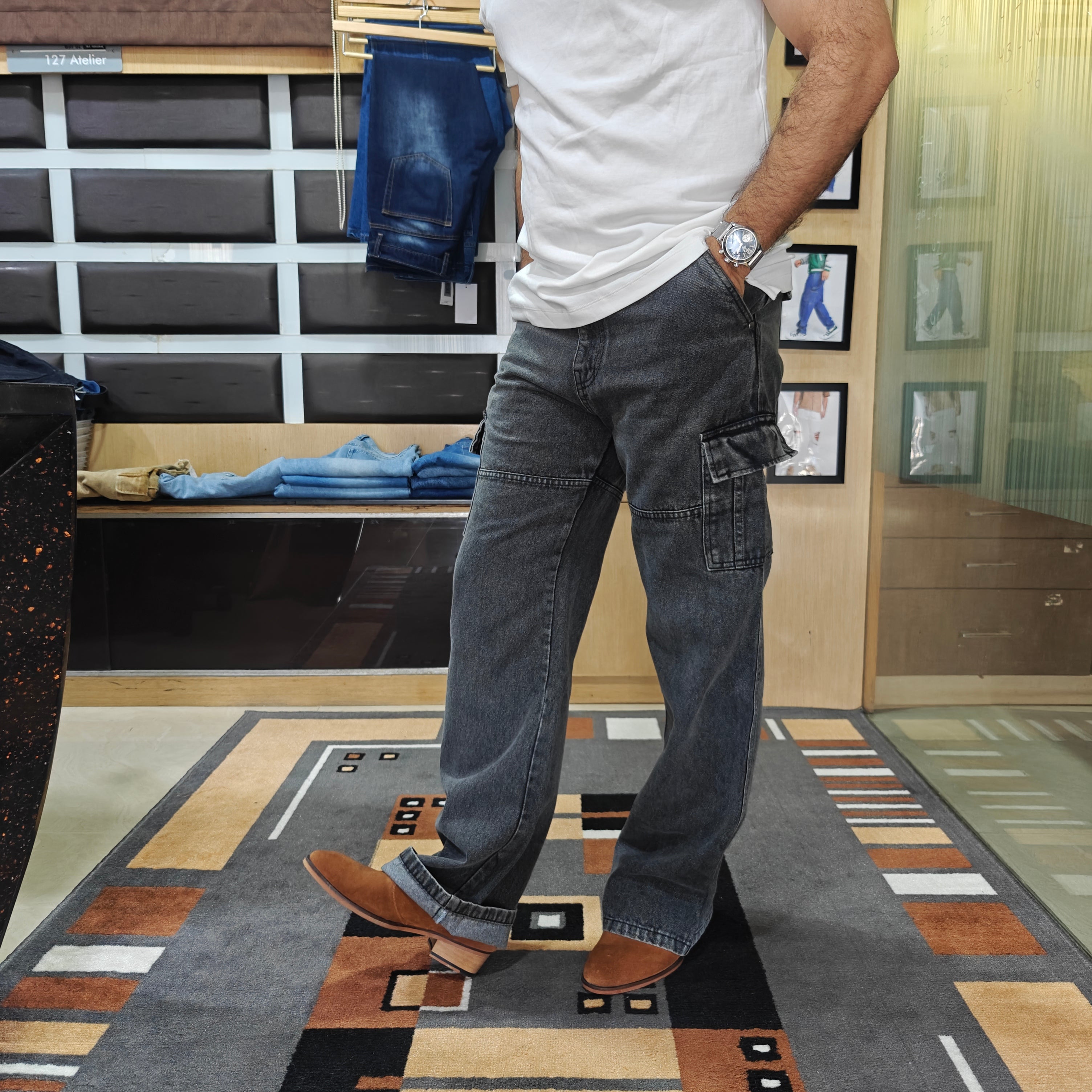 Shadow Black Vintage Cargo Jeans