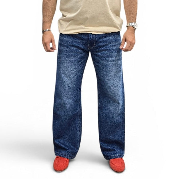 Classic Straight Fit Mid Blue Vintage Wash
