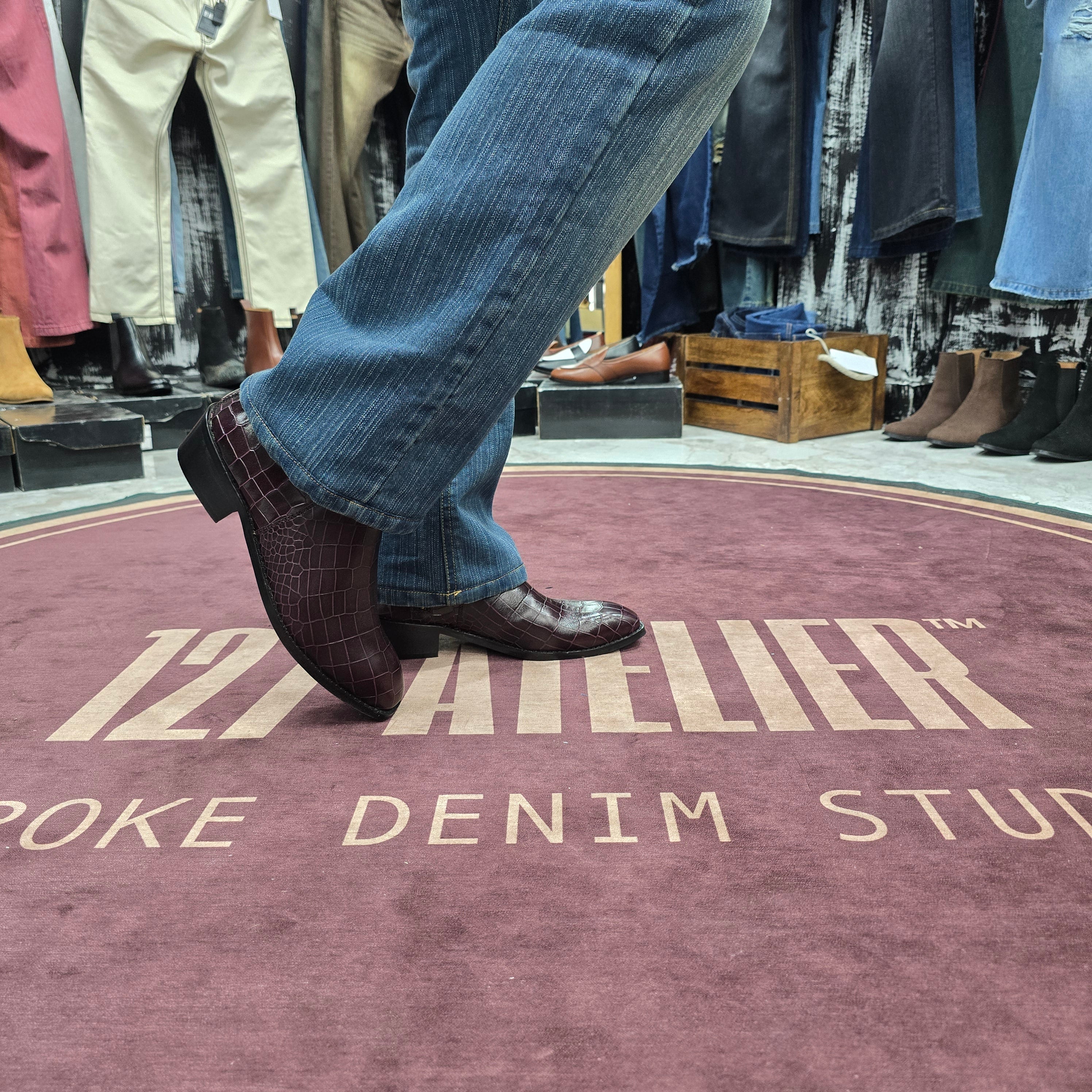 Cuban Boots In Croc Pattern Burgundy