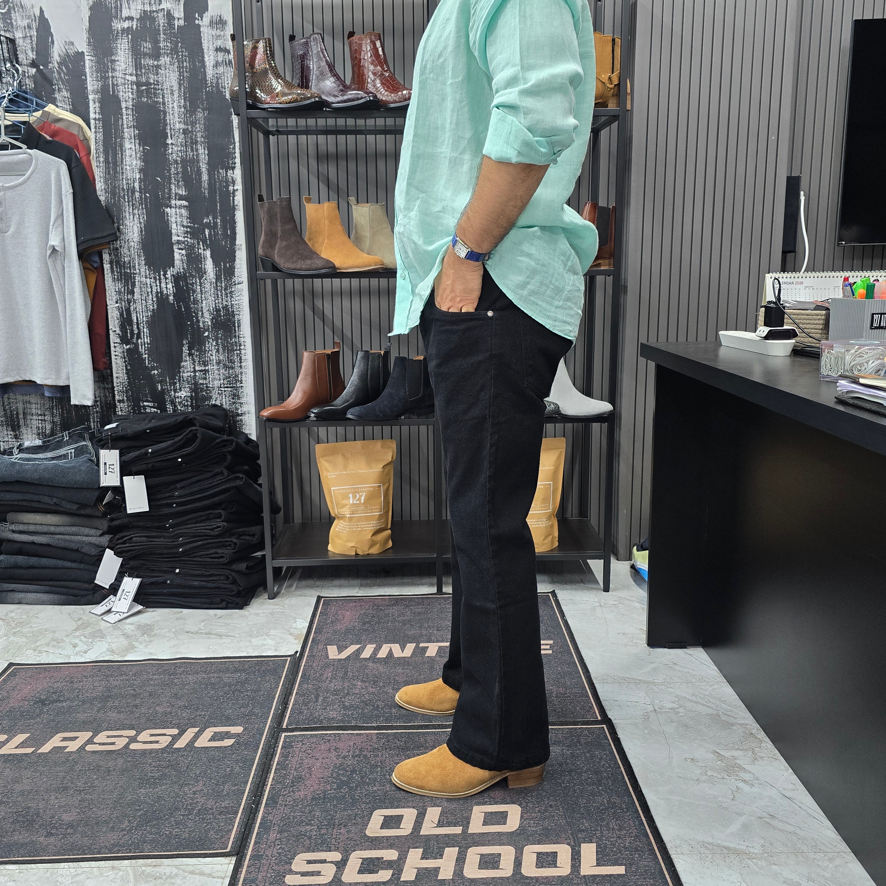 Semi Bootcut Jeans In Jet Black