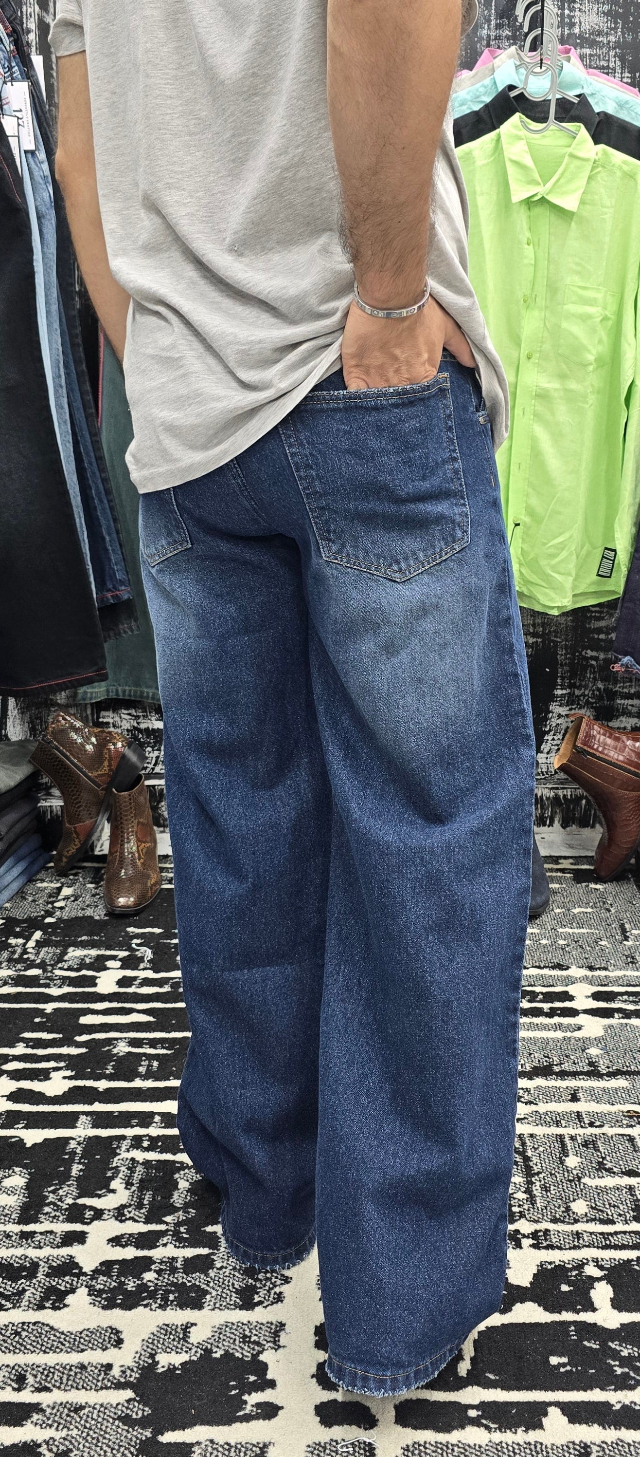 Classic Fade Wide Leg Indigo Blue Wash
