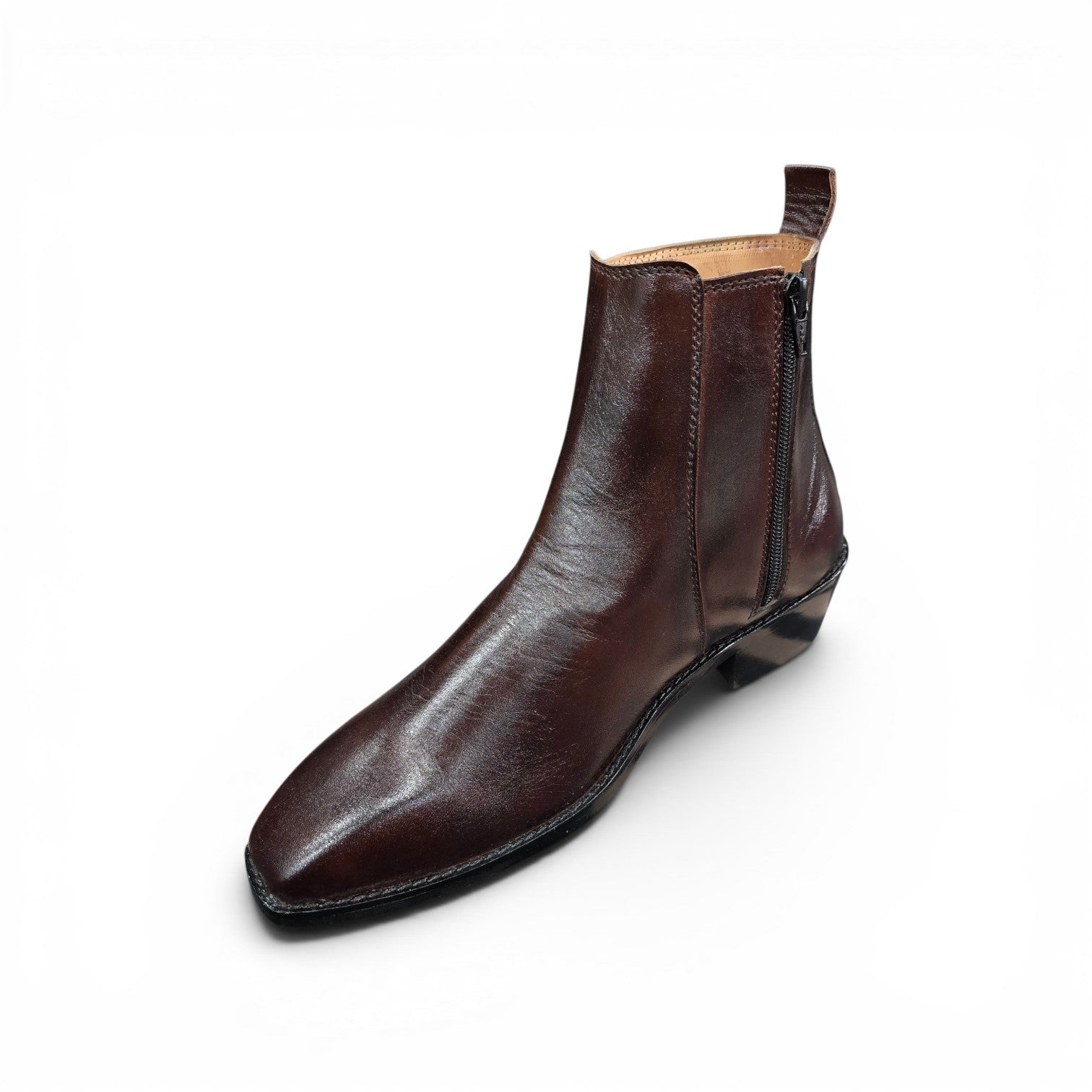 Dark brown leather Cuban