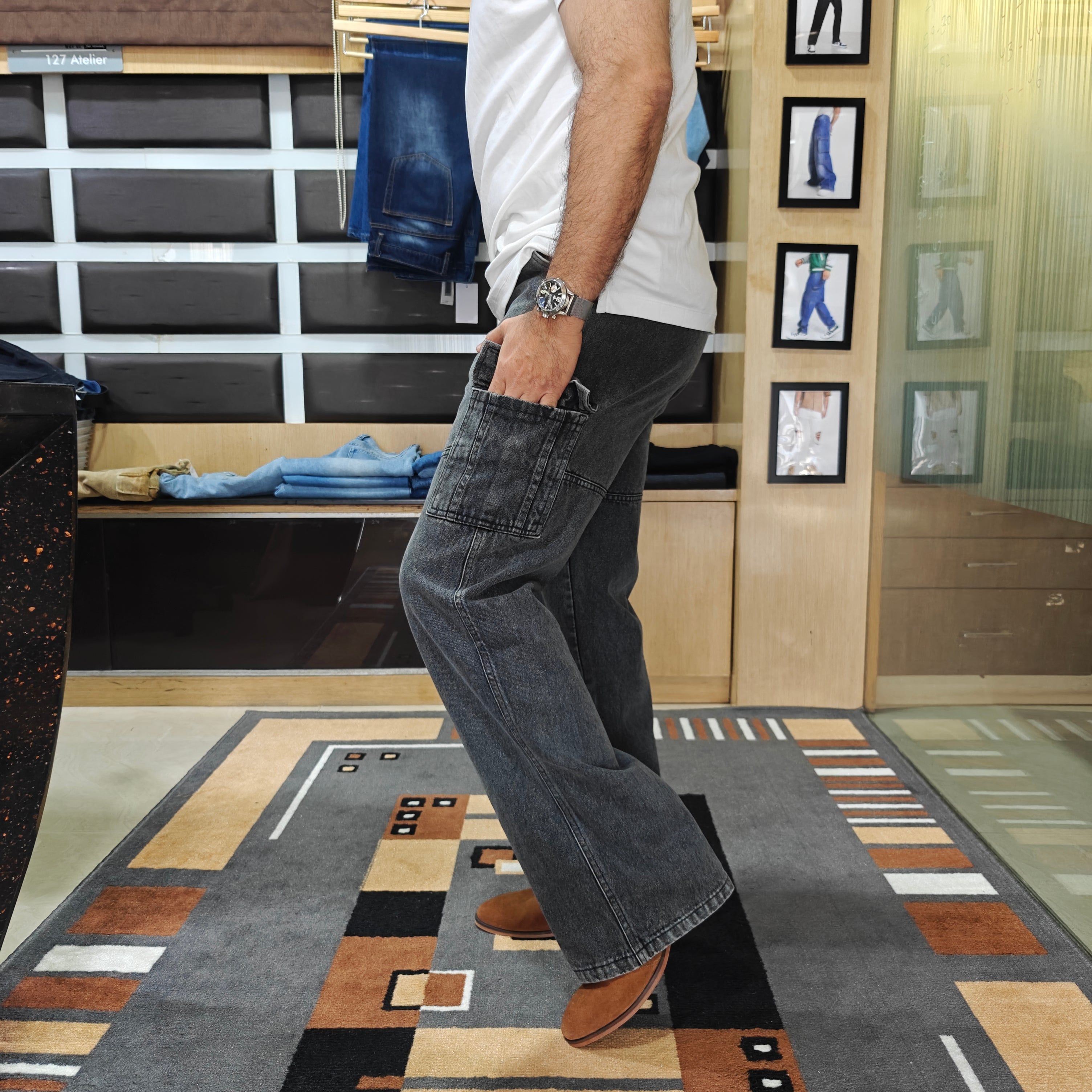 Shadow Black Vintage Cargo Jeans