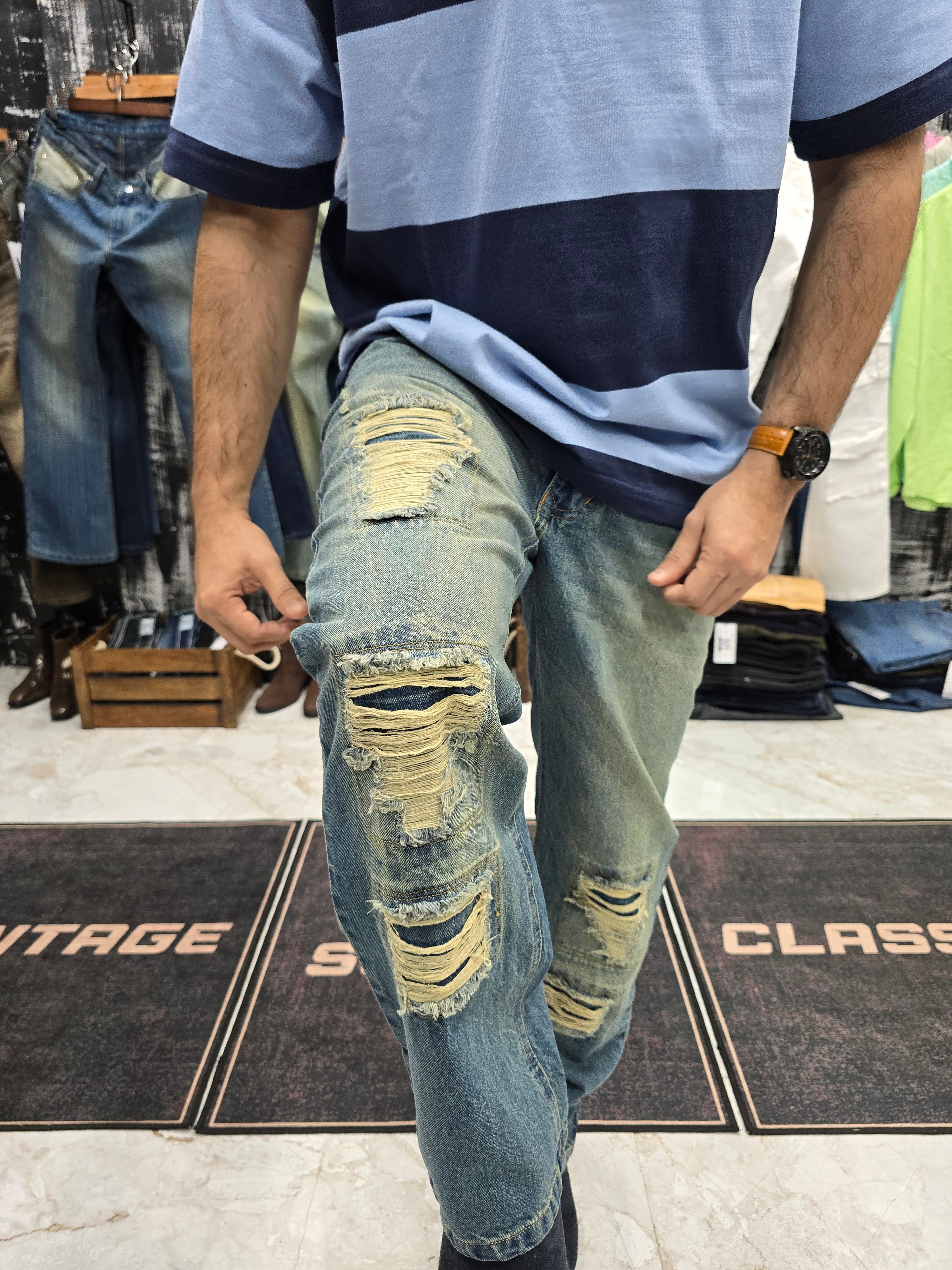 Heritage Distressed Vintage Jeans