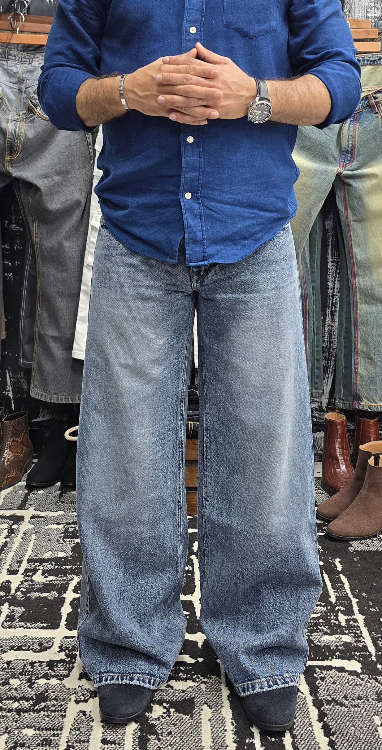 Frost Fade Wide Leg in Ice Blue Wash