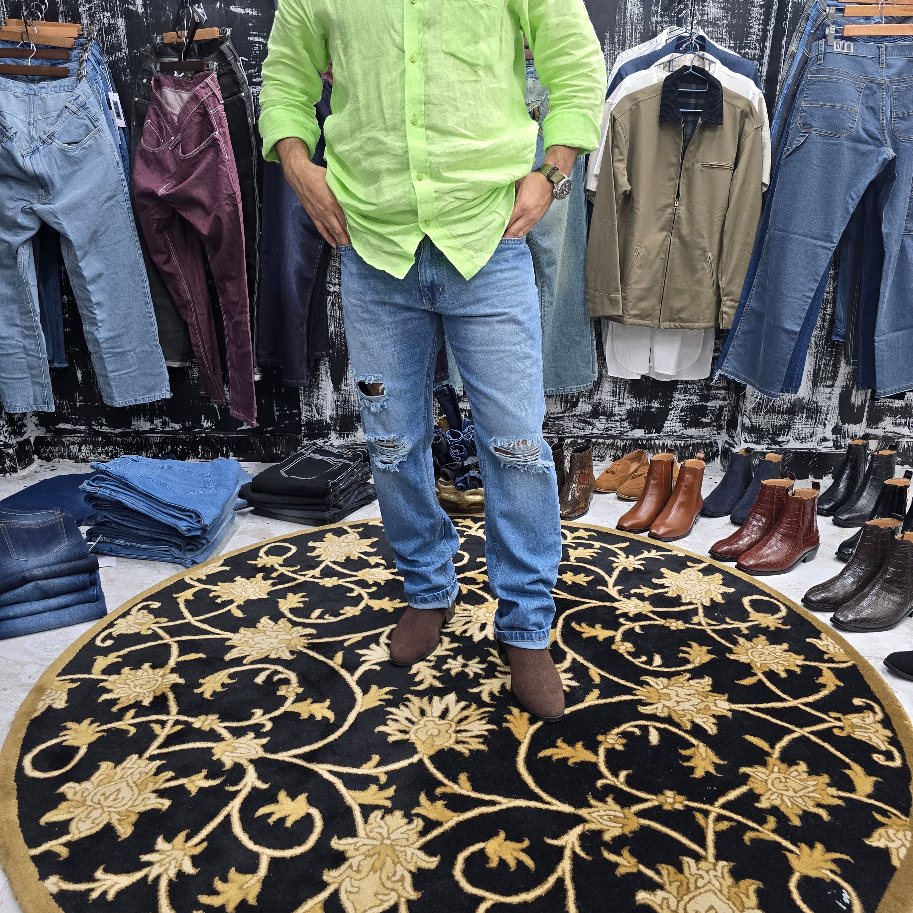 Skyline Ripped Straight Fit Jeans