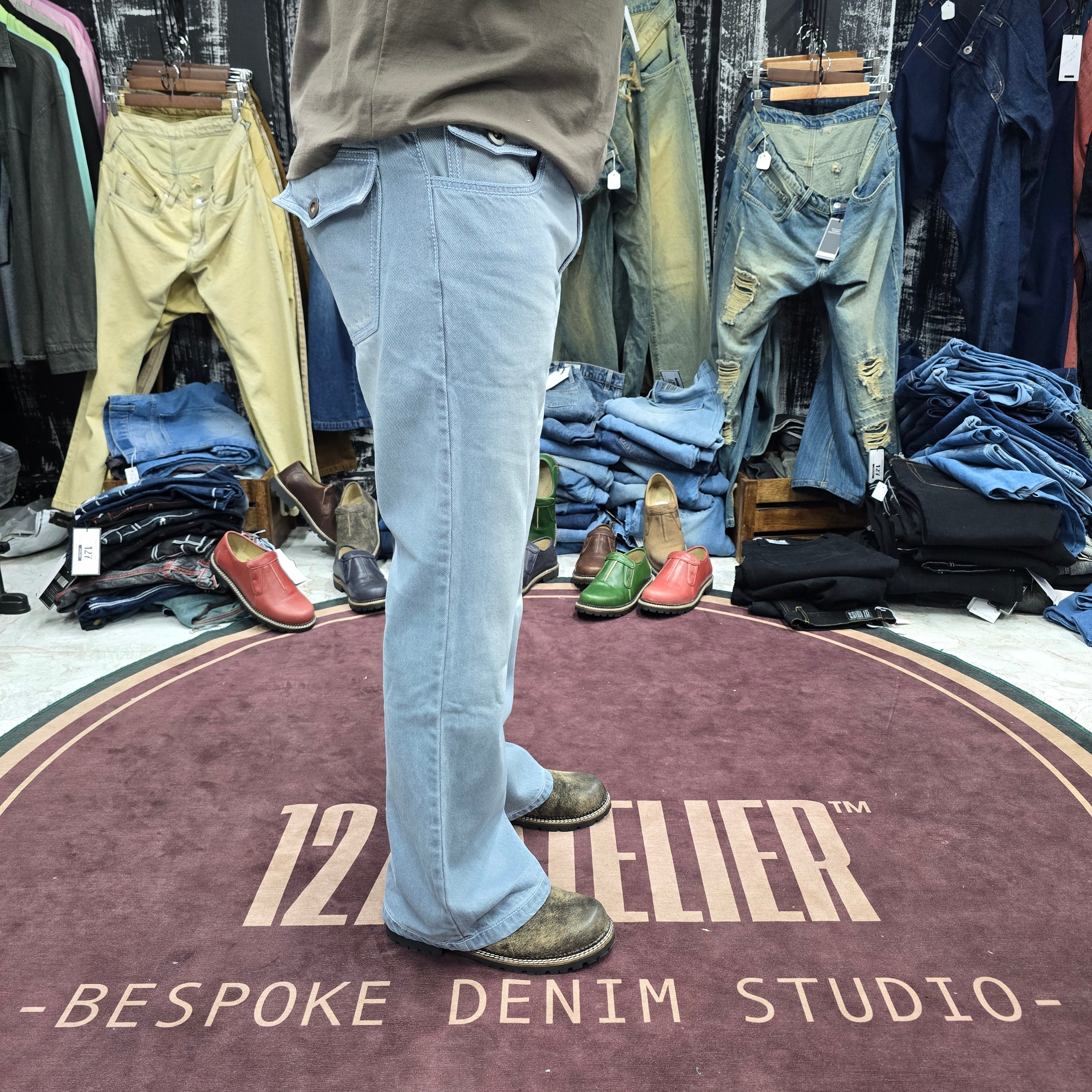 Bellbottom Flap Pocket Jeans In Ice Blue Shade