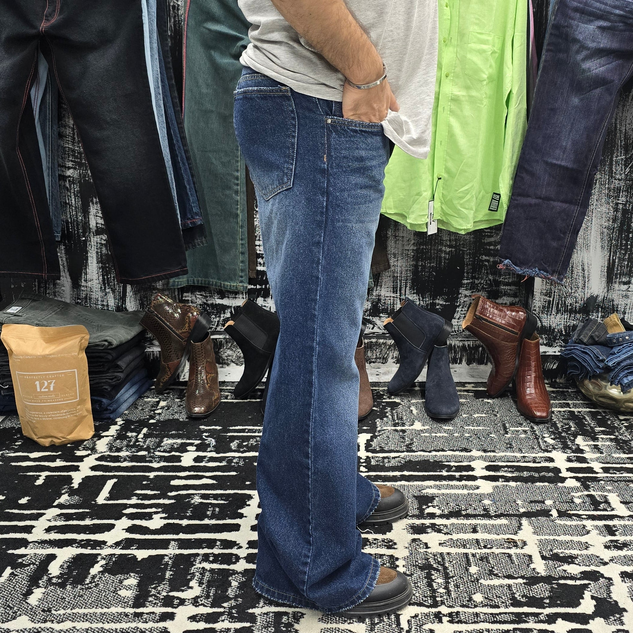 Classic Fade Wide Leg Indigo Blue Wash