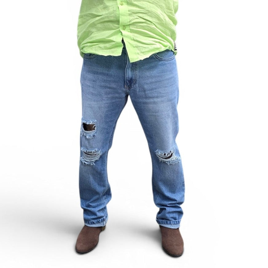 Skyline Ripped Straight Fit Jeans