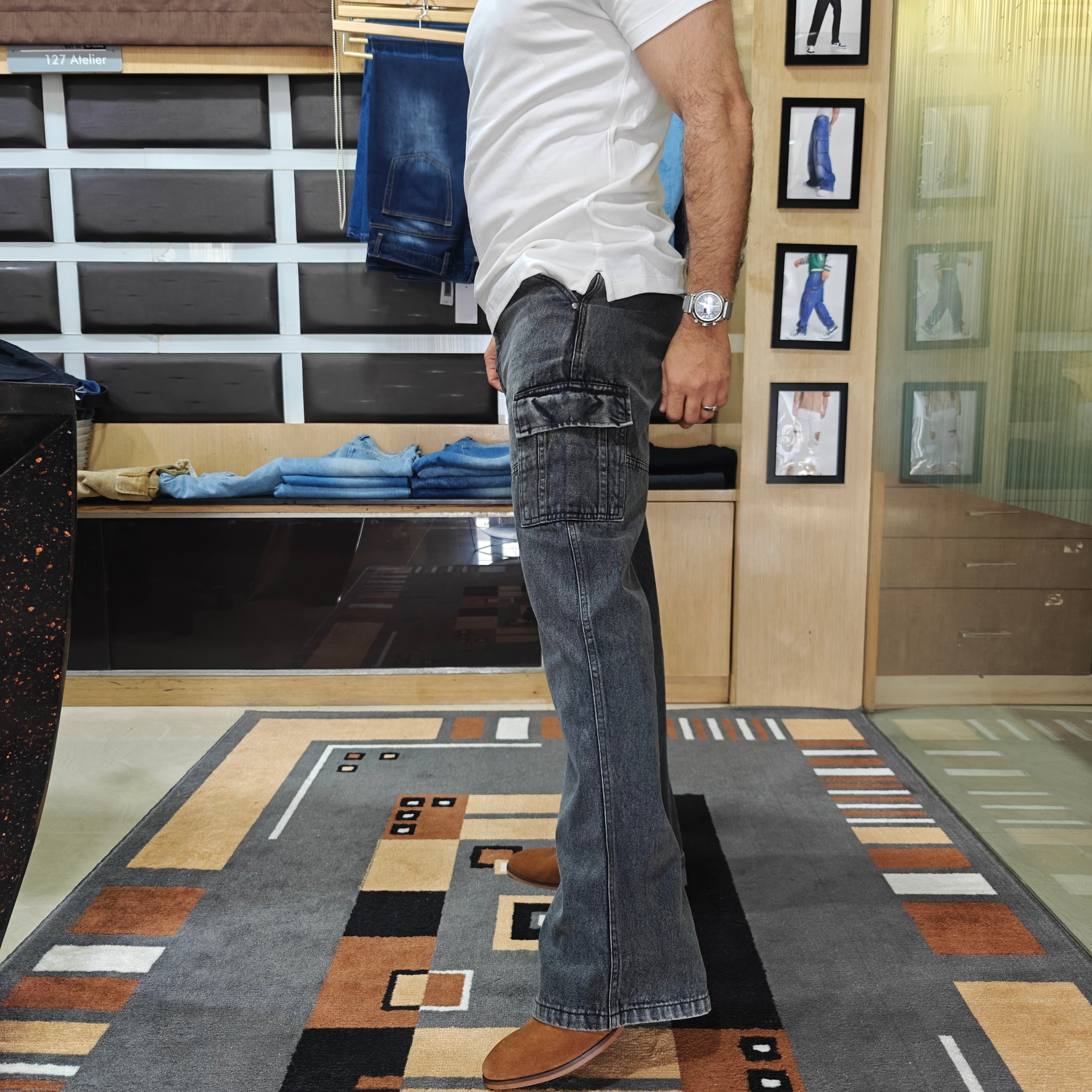 Shadow Black Vintage Cargo Jeans