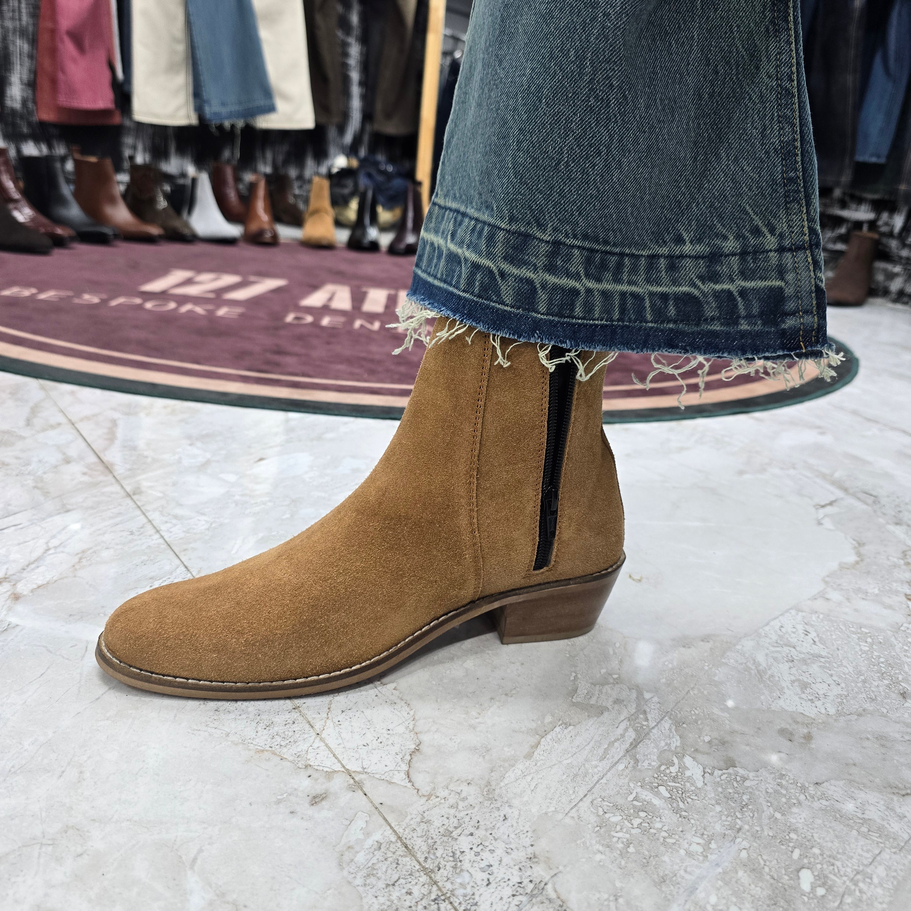 Camel brown Suede Leather Cuban
